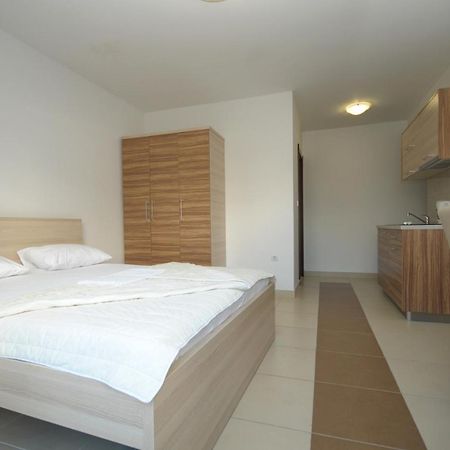 Apartments Anita Budva Buitenkant foto