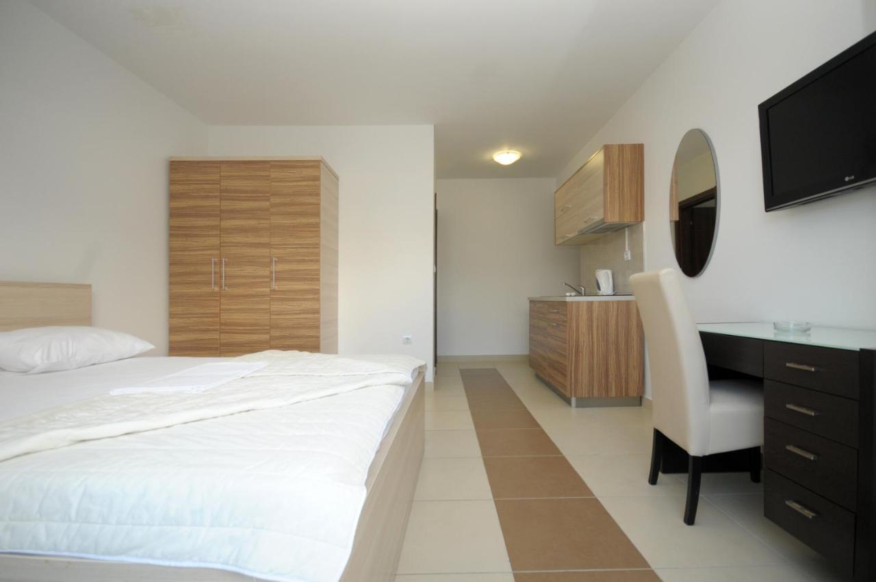 Apartments Anita Budva Kamer foto