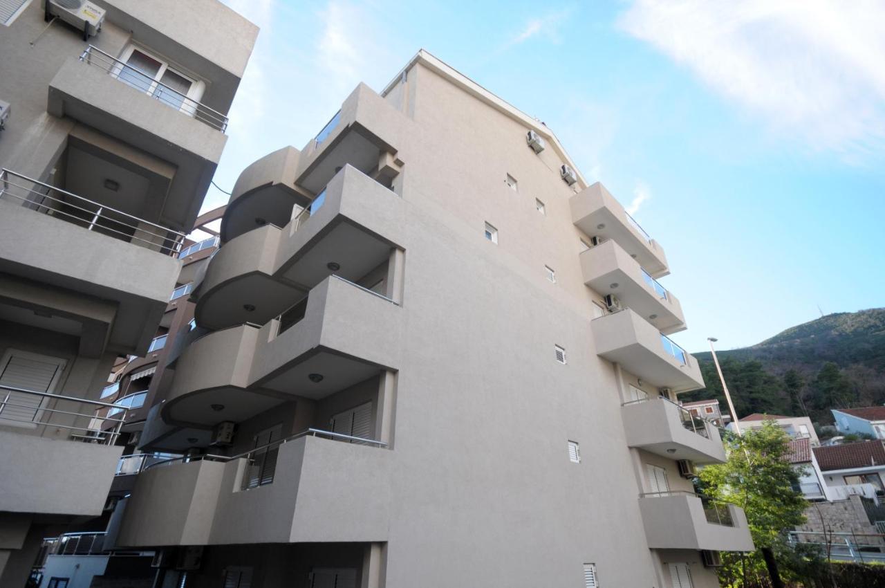 Apartments Anita Budva Buitenkant foto